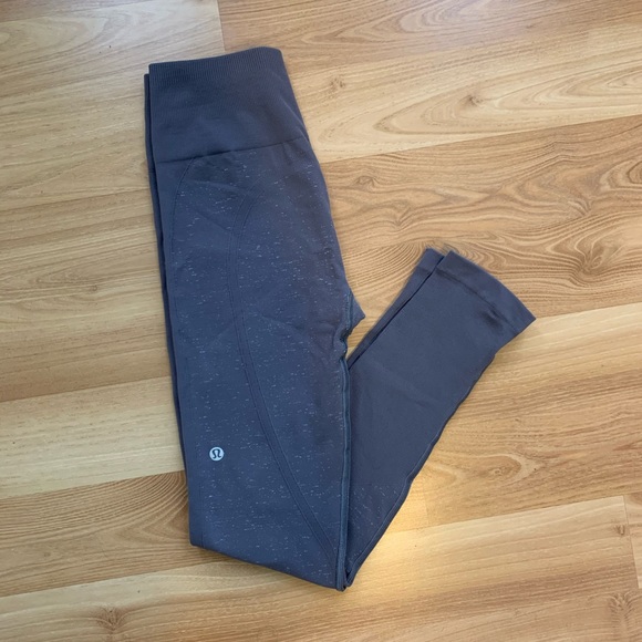 Lululemon Free To Flow 7/8 Tight Fleck - Picture 3 of 6